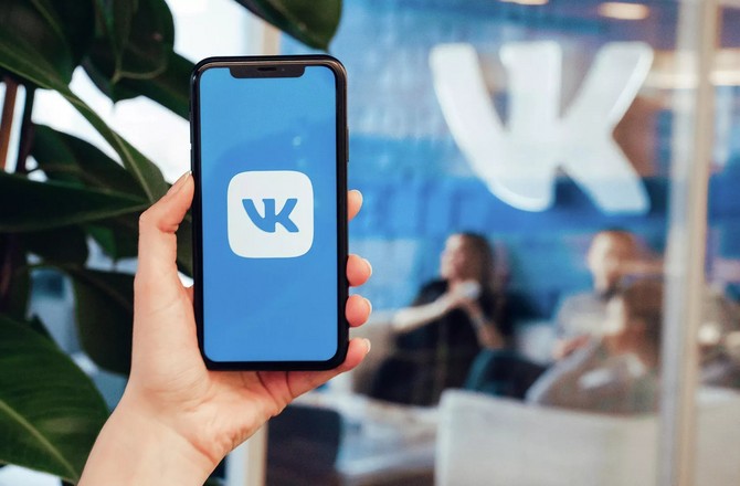 «ВКонтакте» будет предупреждать о подозрительных собеседниках