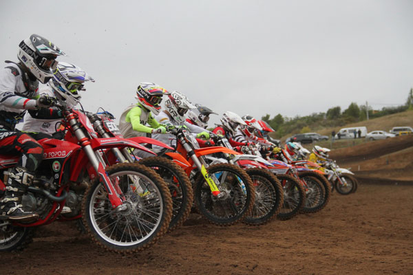 В Каменске-Уральском пройдёт чемпионат и первенство региона по зимнему мотокроссу | Каменск-Уральский 24 января принимает чемпионат и первенство Свердловской области по зимнему мотокроссу