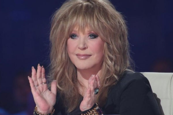 «Судьбой даны поцелуи войны»: Алла Пугачева записала новую песню о героях Великой Отечественной войны | Певица Алла Пугачева записала новую песню о Великой Отечественной войне