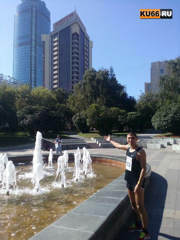 «Есть к чему стремиться!» Второе место в полумарафоне забега на небоскреб «Высоцкий» в центре Екатеринбурга занял спортсмен из Каменска