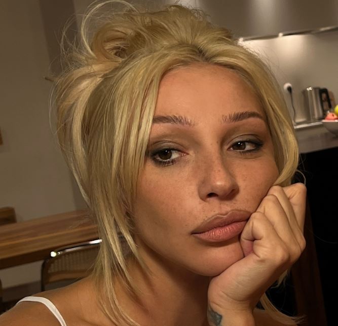 «Попалась»: Ивлеевой могут закрыть доступ за границу  | Ивлеевой хотят закрыть доступ за границу 