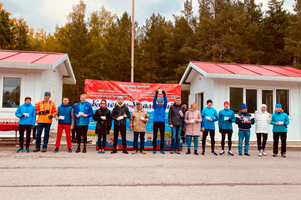 «Кросс Нации» в Каменске-Уральском: больше 2000 человек поучаствовали во Всероссийском Дне бега, который растянулся нынче на неделю