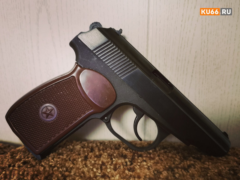 В Екатеринбурге произошла стрельба. Есть пострадавший