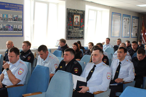 Полицейские в Каменске-Уральском подвели итоги оперативно-служебной деятельности за 4 месяца 2023 года