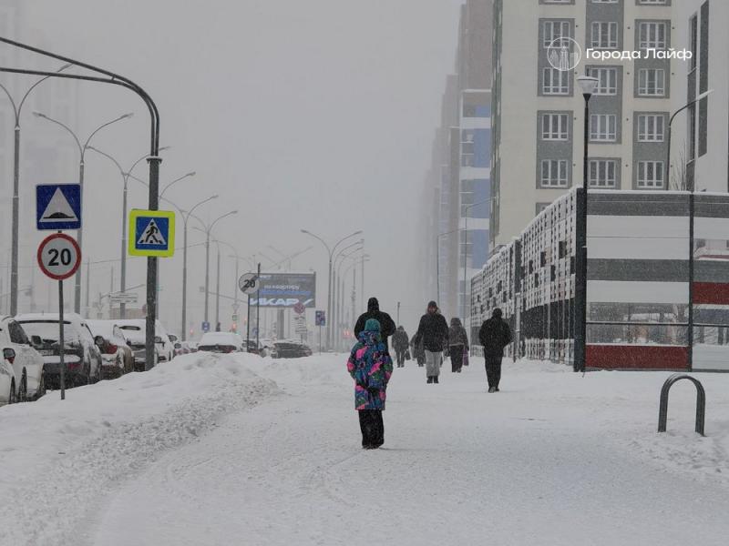 Сильный снегопад 15 февраля в Свердловской области: МЧС дало экстренное предупреждение | МЧС предупреждает о снегопаде 15 февраля в отдельных районах Свердловской области