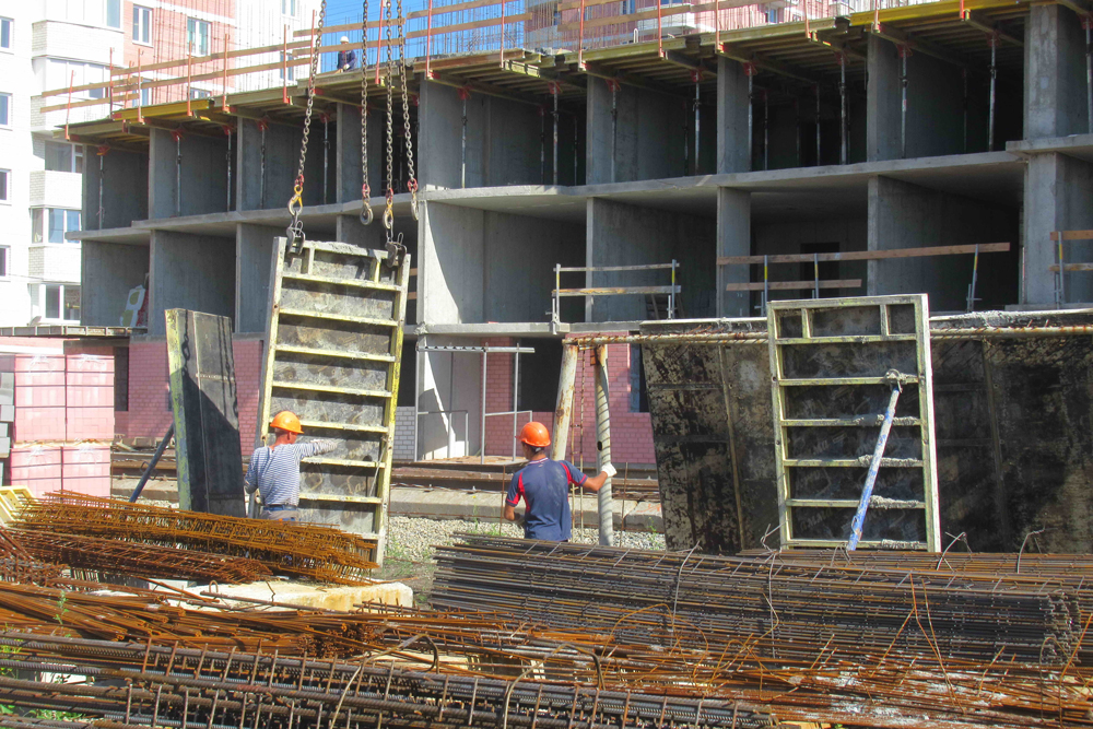 В Каменске-Уральском как на дрожжах растут новые многоэтажки. Горожане строго бдят: если что не так – сразу жалуются