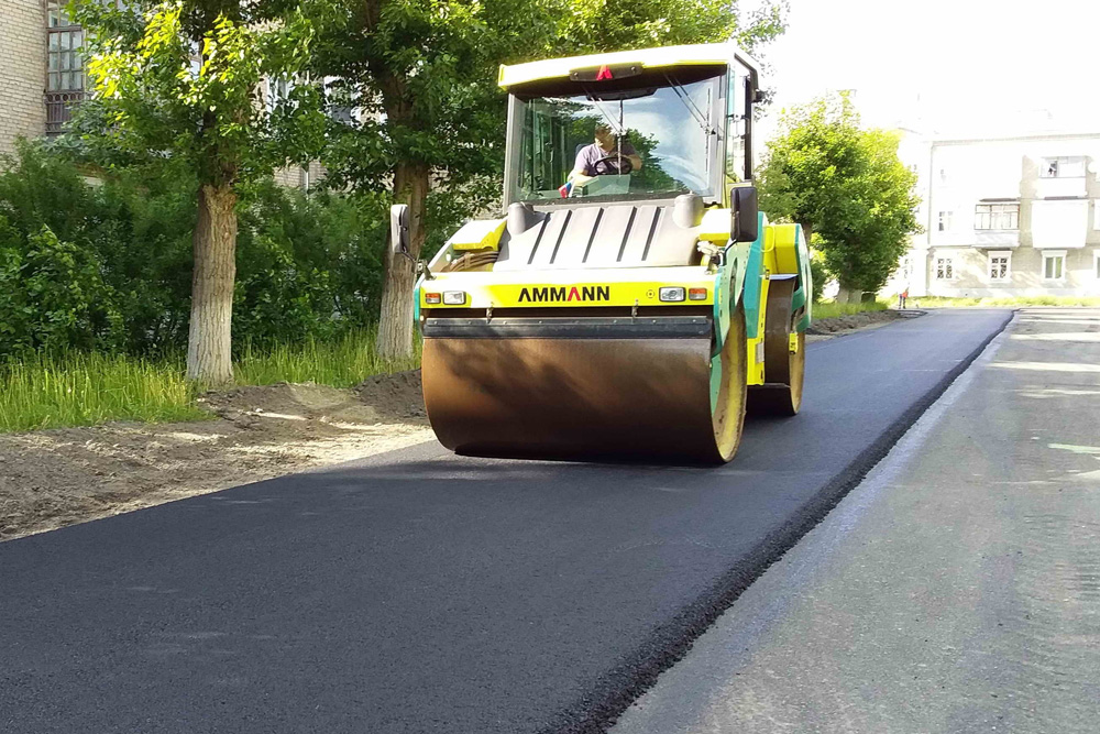 «Наберемся терпения». Все лето в Каменске-Уральском там и тут будет непросто ходить и ездить — в разгаре коммунальные и дорожные работы