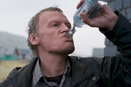 Россиянин заразился коронавирусом и перестал пьянеть