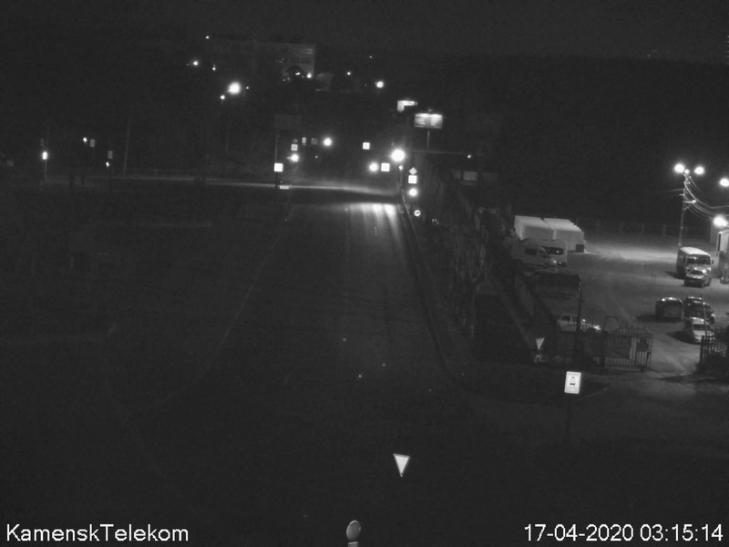 В городе ночью полная темнота: мы проверили! Житель Каменска-Уральского возмутился, что власти перестали освещать... все улицы