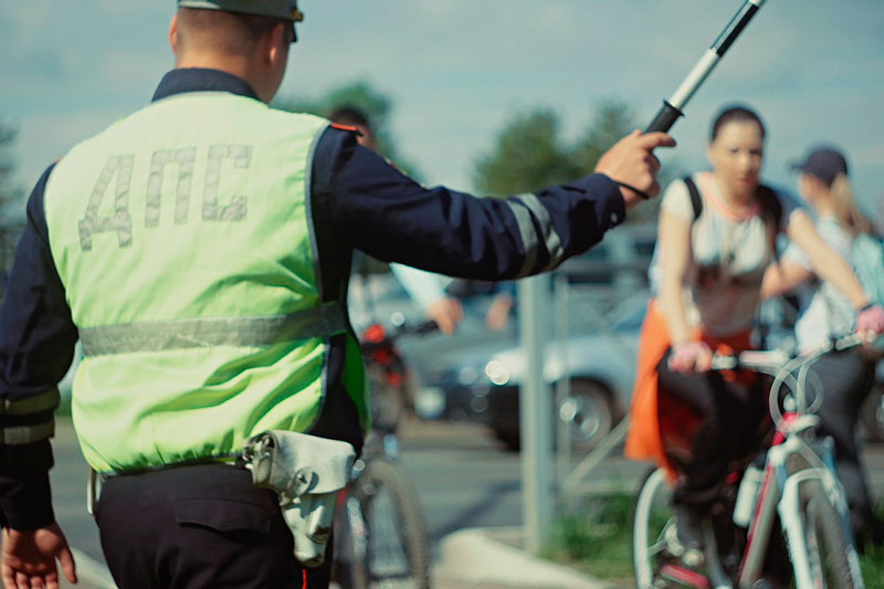 В новый велосезон — без аварий. Сотрудники Госавтоинспекции просят велосипедистов подумать о своей безопасности В новый велосезон — без аварий. Сотрудники Госавтоинспекции просят велосипедистов подумать о своей безопасности