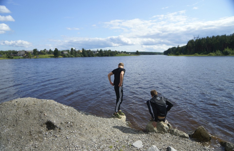 «Зацепились за шины под водой»: на Урале утонули два брата