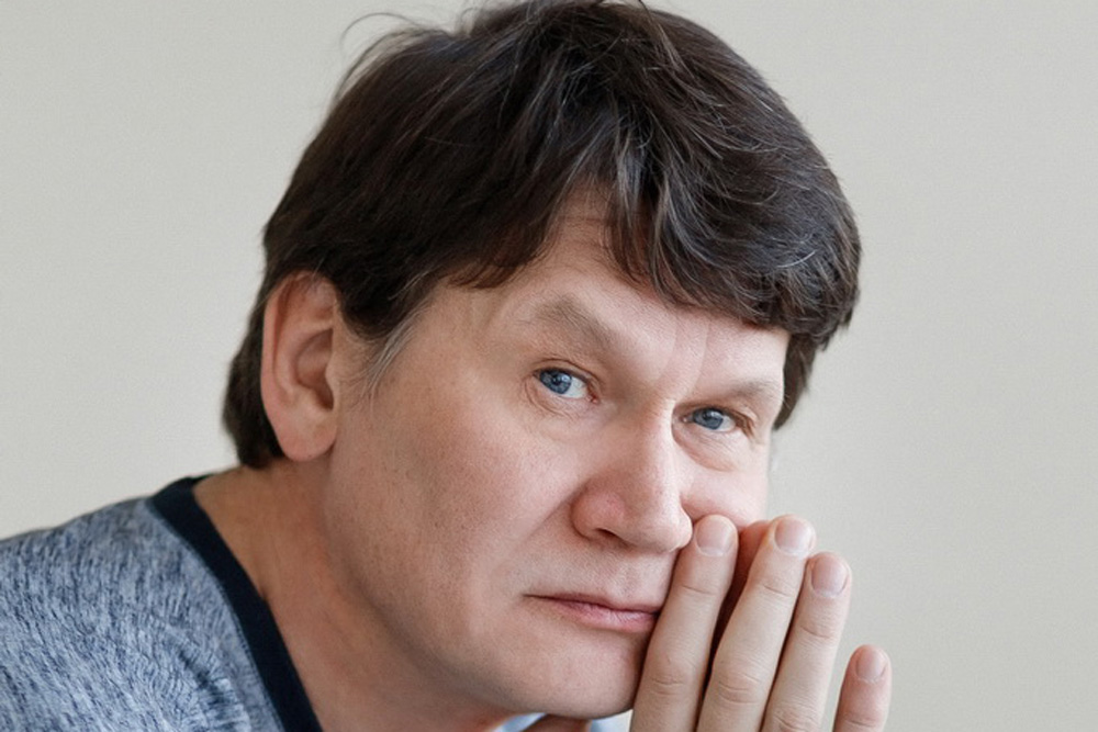 Из каменского театра уволился заслуженный артист России из-за разногласий с руководством. Из-за этого два спектакля решили списать в утиль