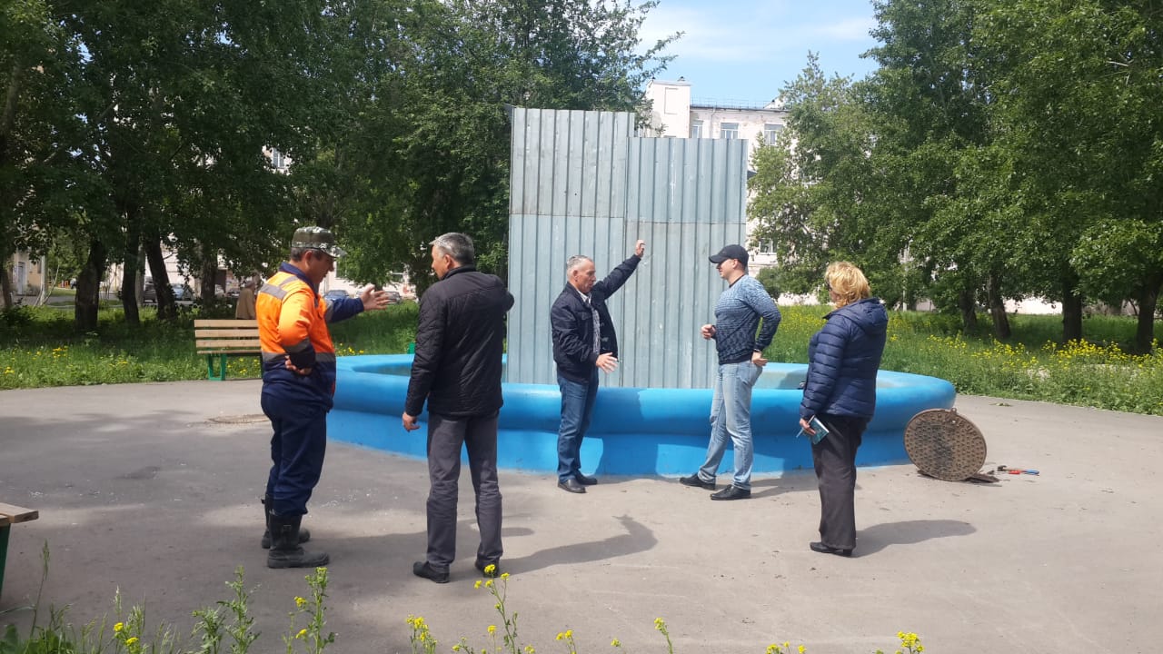 В воскресенье — субботник: жителей приглашают к фонтану «Слоненок» в Каменске-Уральском, чтобы навести порядок. Скоро обещают запустить воду