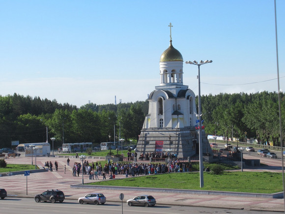 Пресс-секретарь мэрии Каменска-Уральского, побывав на проводах призывников в армию, не удержалась от молодежного сленга: «Было круто!»