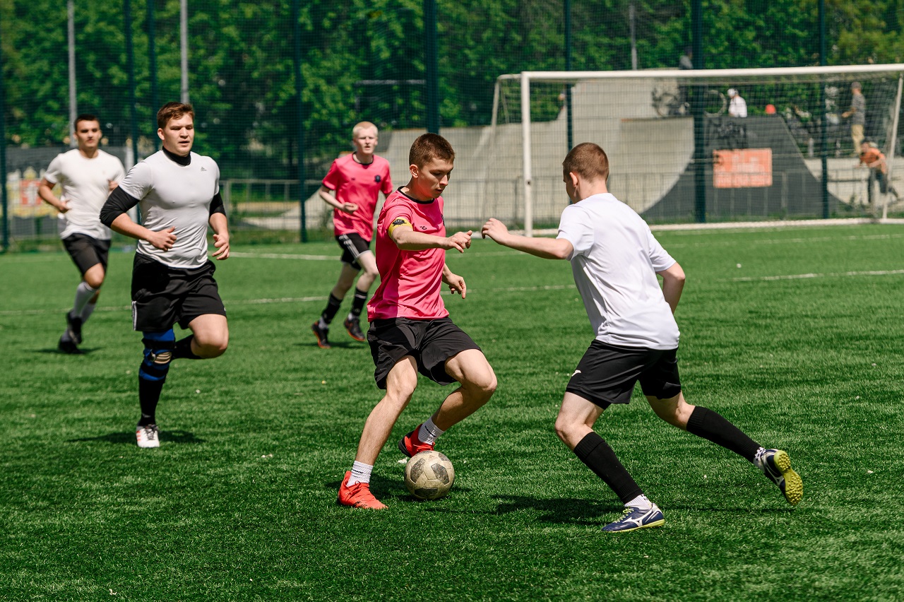 В Каменске-Уральском пройдёт футбольный турнир в память об Алексее Потеряеве В Каменске-Уральском пройдёт футбольный турнир в память об Алексее Потеряеве