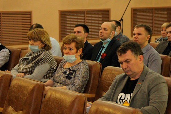 В Каменске-Уральском прошел Гражданский форум. А были ли граждане на нем?