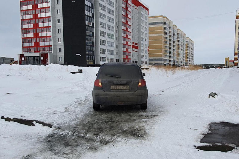 Владелица помещения, где расположился Яндекс.Маркет, жестко отреагировала на недовольство жителей дома
