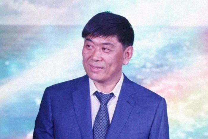 Сына «крабового короля» лишили домов за долг перед государством в 300 миллиардов | Суд конфисковал имущество сына Олега Кана в счёт долга перед государством