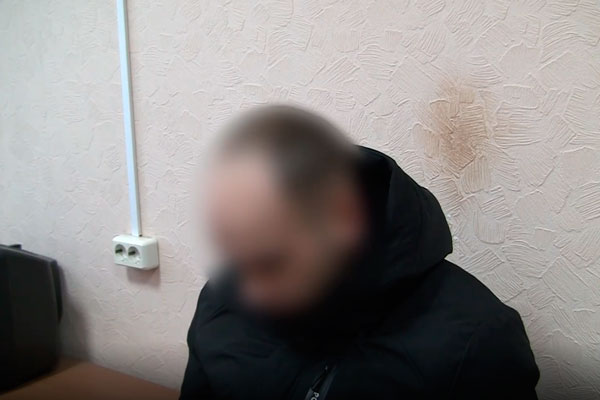 Житель Вологды задушил знакомую и её трёхлетнего сына и зарезал соседа-пенсионера