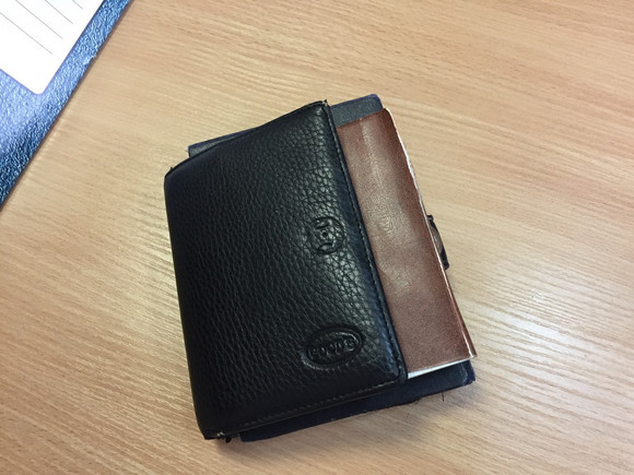 Полиция Каменска нашла способ, чтобы доводить до людей информацию об их потерях и о своих находках. Теперь ждут очередных потеряшек...