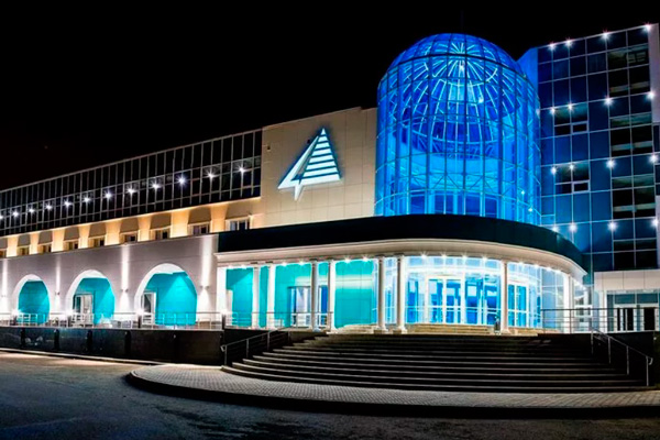 Чтобы получить отсрочку, мужчины в Каменске-Уральском идут работать на "оборонку" и на зону