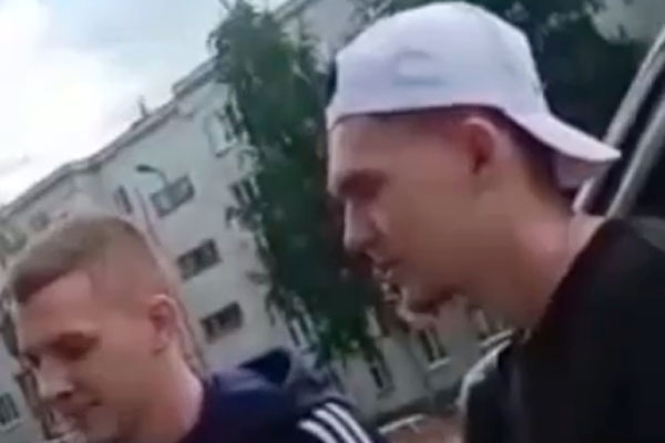 Видимо других проблем в Каменске нет! Каменцы активно обсуждают проплаченный ролик из Асбеста, который выложил губернатор Куйвашев