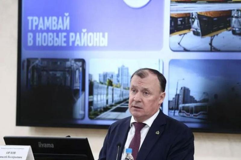 Выборы без выбора! Алексей Орлов снова стал мэром Екатеринбурга | Депутаты выбрали Алексея Орлова мэром Екатеринбурга