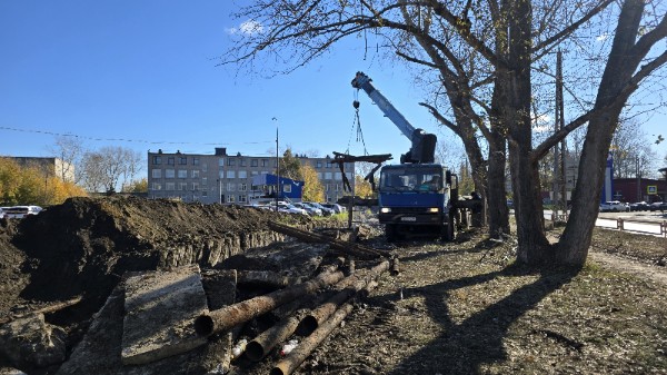 Справились за выходные: в Каменске-Уральском дома на улице 1 Мая и в посёлке Чкалова стартовала подача тепла после капремонта | На улице 1 Мая и в посёлке Чкалова начата подача тепла после ремонта сетей
