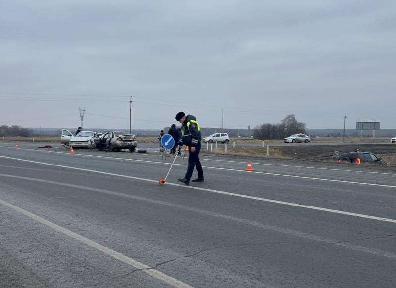 Подробности жуткого ДТП под Каменском-Уральским, где погибли взрослые, а дети попали в больницу | ГИБДД рассказала о причинах тройного ДТП с погибшими под Каменском-Уральским