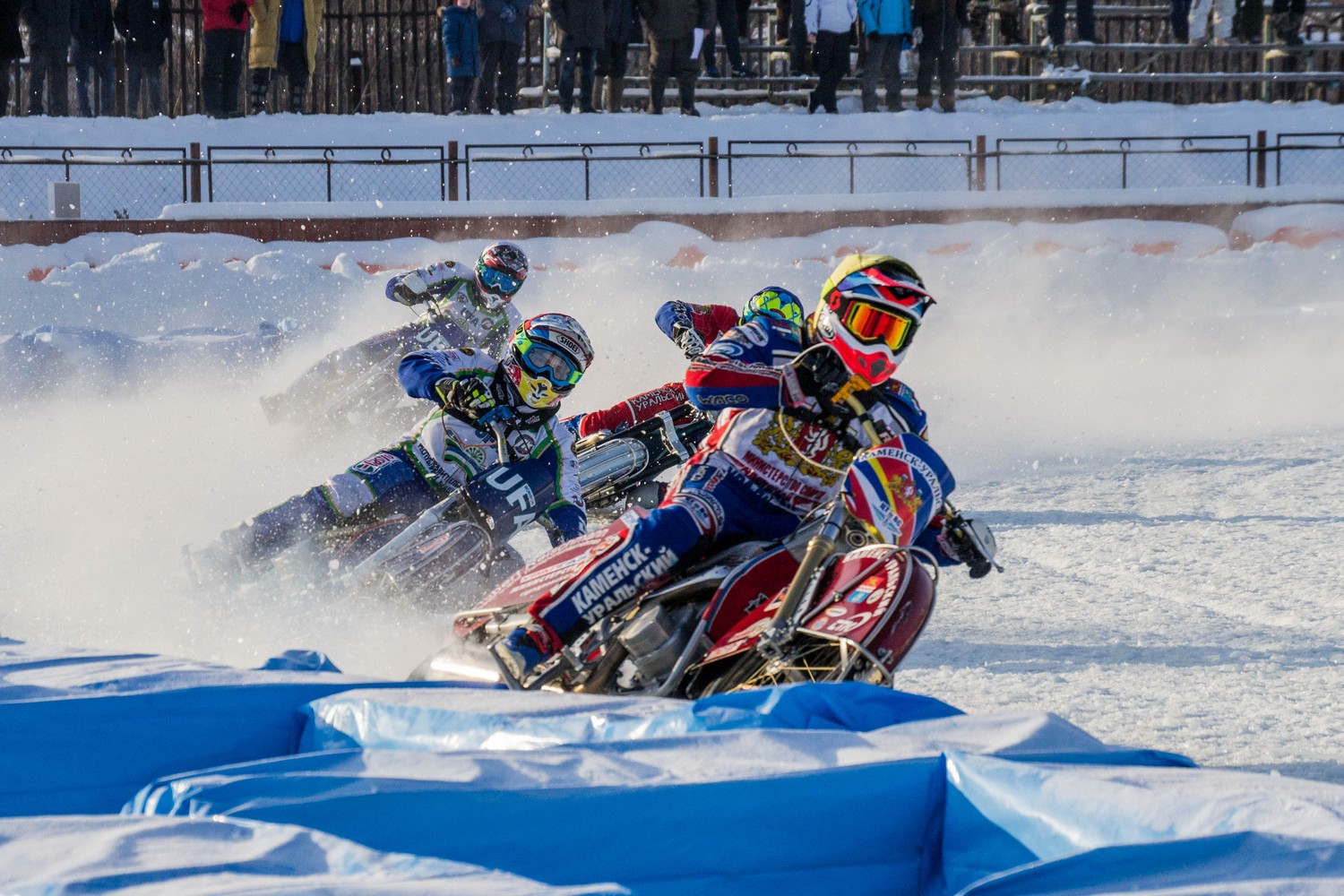 Ну, погнали! В эти минуты решается, кто станет призером Чемпионата России и отправится на Чемпионат Мира? Смотрите нашу прямую трансляцию!