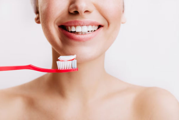 Врачи рассказали, можно ли заразиться кариесом от другого человека | Стоматолог Давидян: кариес - не заразная болезнь