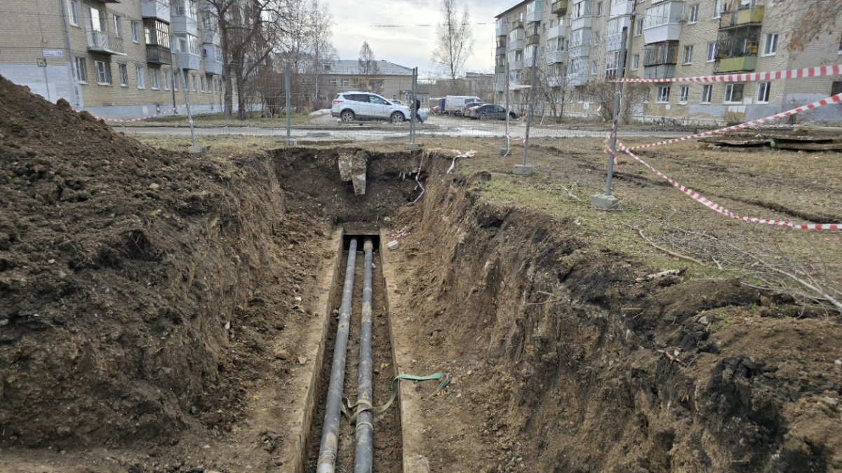 В Каменске-Уральском завершили ремонт теплотрасс и восстановили подачу тепла | В Каменске-Уральском отремонтировали теплотрассы