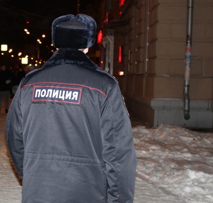 На Урале подростки угнали автомобиль и сбили полицейского