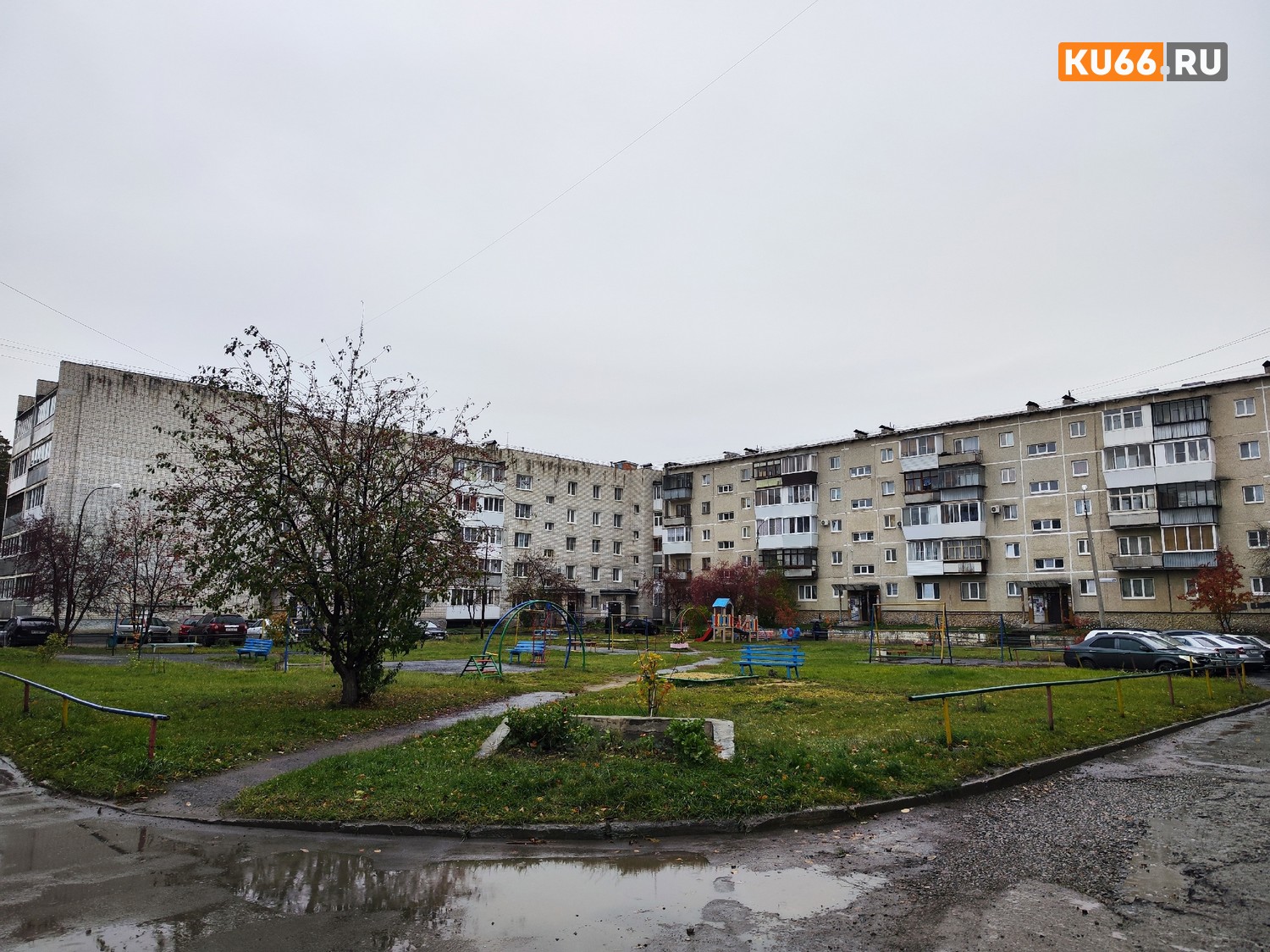 Жители одного из дворов в Каменске-Уральском остались без горки. Новую поставят только после голосования