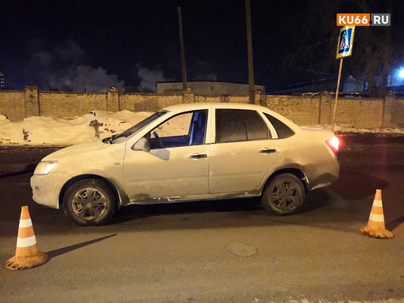 Накануне в Каменске-Уральском на пешеходном переходе травмы получил мужчина-пешеход