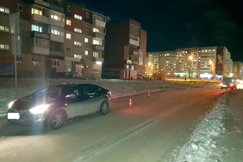 Бежал наперерез машине: в Каменске водитель за рулем иномарки на улице Шестакова сбил 15-летнего подростка. Тот с травмами в больнице