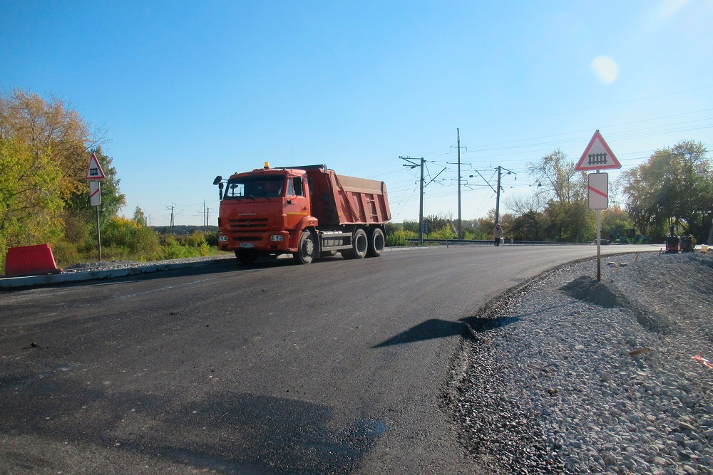 Ну что, все? До Нового завода и обратно можно ездить в прежнем режиме: важный дорожный объект Каменска-Уральском почти сдан в эксплуатацию Ну что, все? До Нового завода и обратно можно ездить в прежнем режиме: важный дорожный объект Каменска-Уральском почти сдан в эксплуатацию