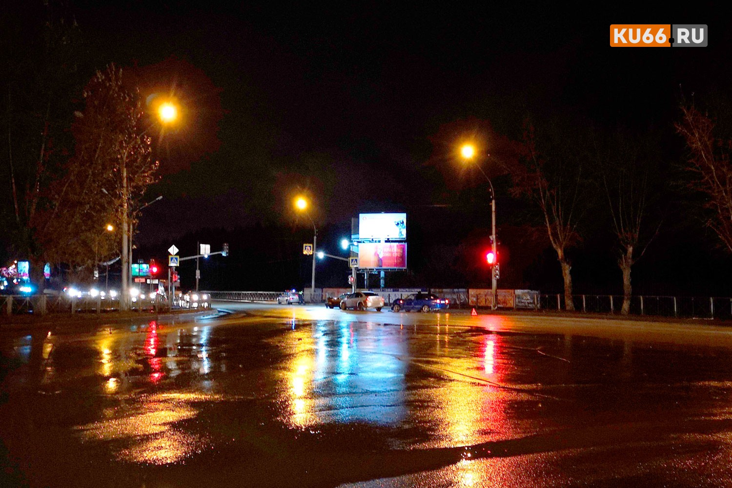 Подробности тройного ДТП в Каменске: две Daewoo Nexia и Ford Focus накануне сошлись паровозиком на перекрестке Кадочникова – пр. Победы