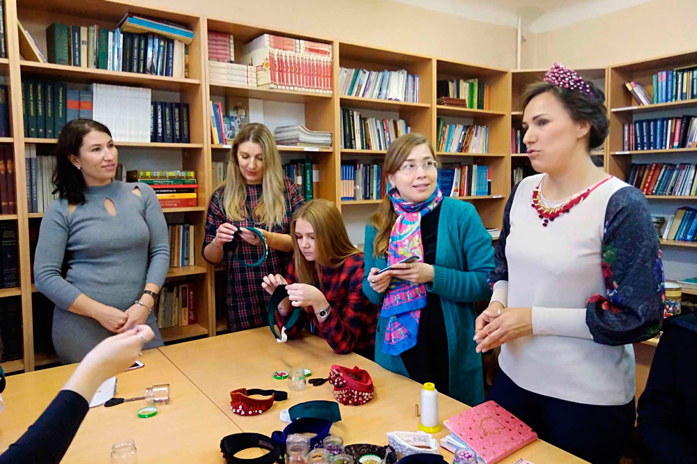 «В наших кокошниках каждый сможет почувствовать себя по-королевски». В Каменске-Уральском придумали еще один повод завлекать туристов