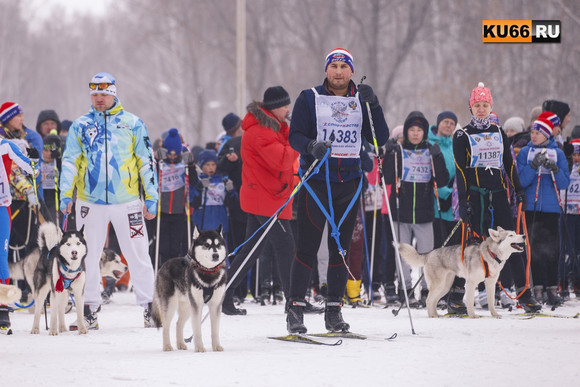 Подъем флага, гимн и старт: минувшая «Лыжня России» стала самой масштабной за всю историю Каменска – на старт вышли более 3 тысяч желающих!