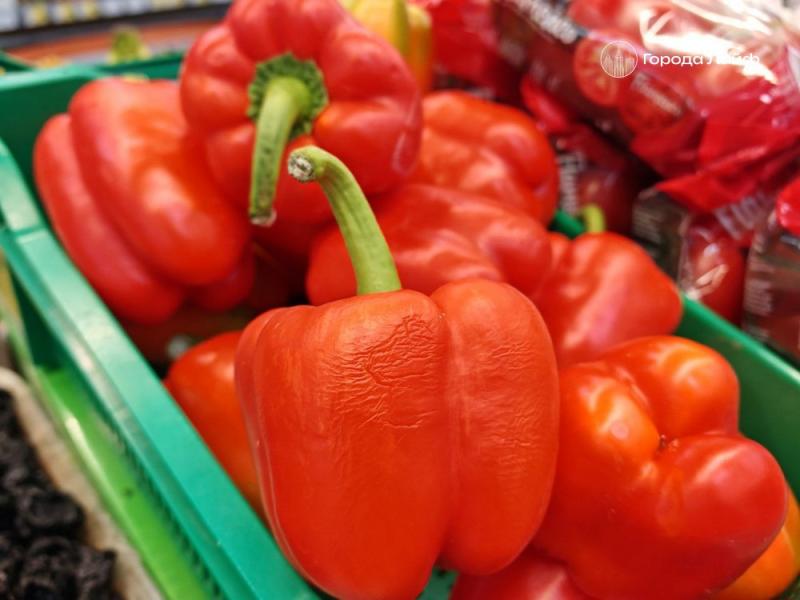 Почти 47 тонн фруктов и овощей из Китая проверили в Екатеринбурге | В Екатеринбург ввезли 46 тонн фруктов из Китая — продукцию проверили