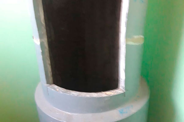 «В огромном доме все терпят». Житель высотки с ул. Суворова в Каменске требует от УК «ДЕЗ» привести мусоропровод в приличное состояние «В огромном доме все терпят». Житель высотки с ул. Суворова в Каменске требует от УК «ДЕЗ» привести мусоропровод в приличное состояние