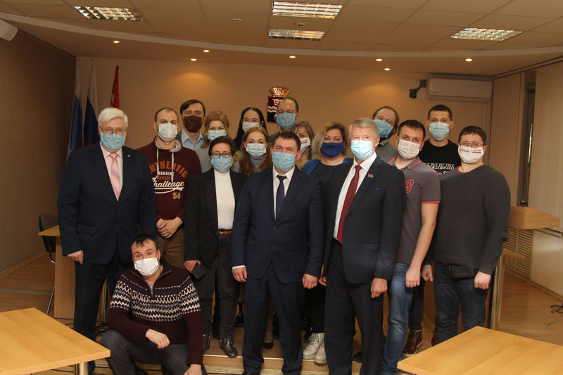 Уже не-мэр Алексей Шмыков — на последней пресс-конференции для местных СМИ: «Буду помогать Каменску-Уральскому на новом уровне»