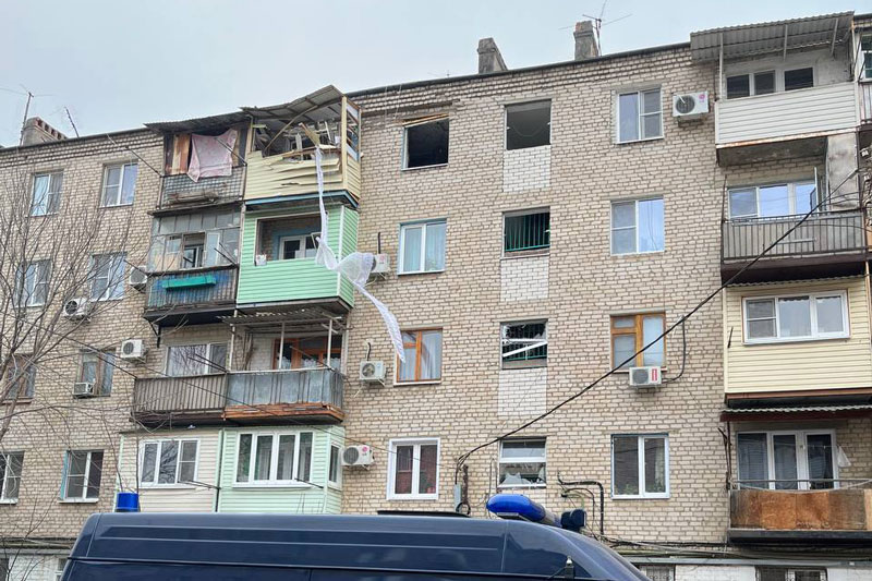 Под Астраханью в многоэтажке произошел хлопок газового оборудования