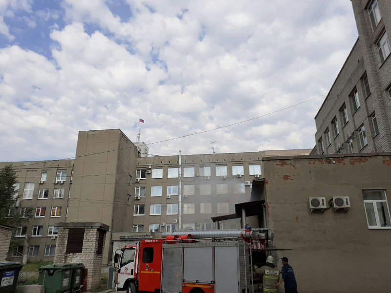 Чиновница - о пожаре в здании мэрии Каменска после публикации на Портале KU66.RU: "С порядком все нормально, горел соседний подвал"