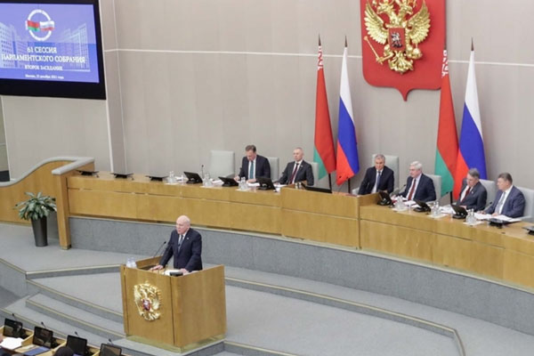 Госдума закрепит наличие крестов на гербе России: принят законопроект | Госдума закрепит кресты на гербе: законопроект принят в первом чтении