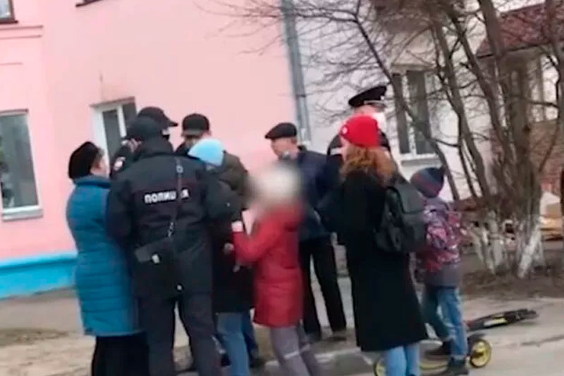 В Чебоксарах женщины искусали полицейских, задержавших их на прогулке