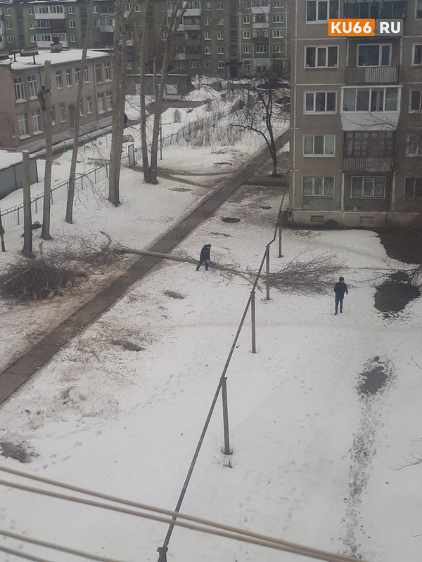 Коммунальщики повредили газопровод у детсада по ул. Шестакова в Каменске-Уральском — окрестные дома на время остались без «голубого топлива»