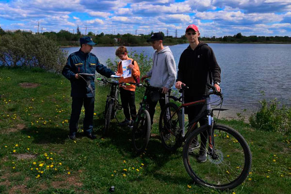 «Гулял без присмотра взрослых». В Каменске-Уральском на одном из водоемов города ученик начальной школы травмировал ногу