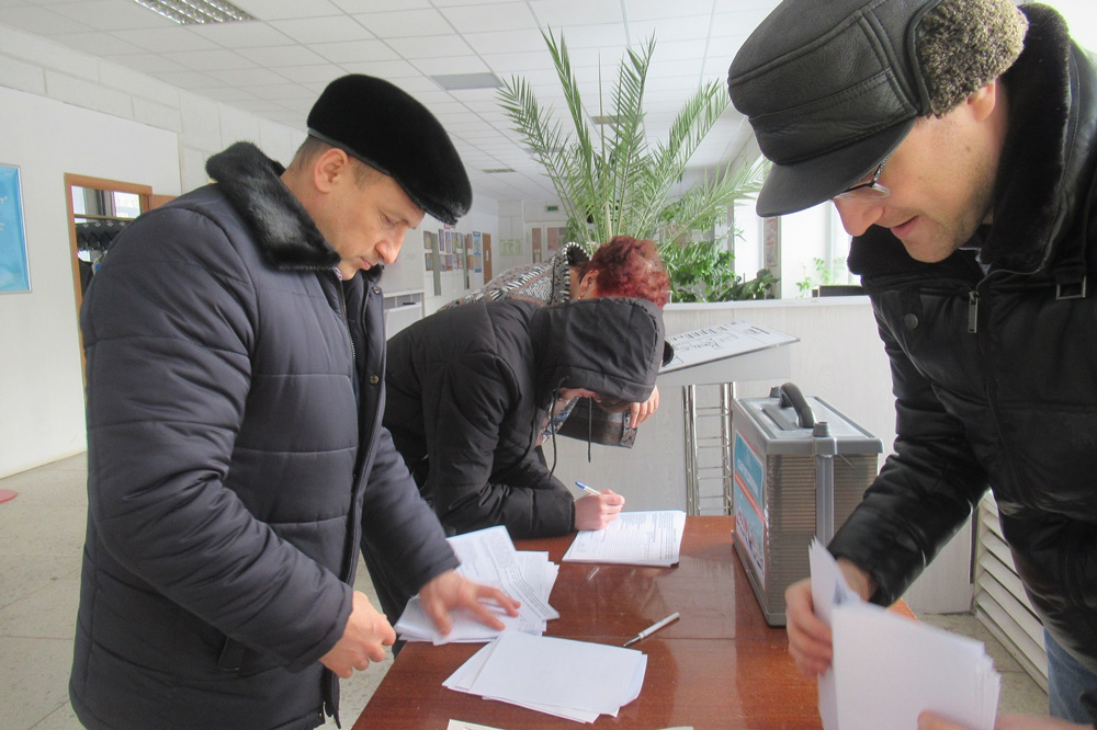 Счастливчиков из 13 многоквартирников Каменска-Уральского позвали в мэрию и рассказала, чего им ждать в рамках госпрограммы благоустройства